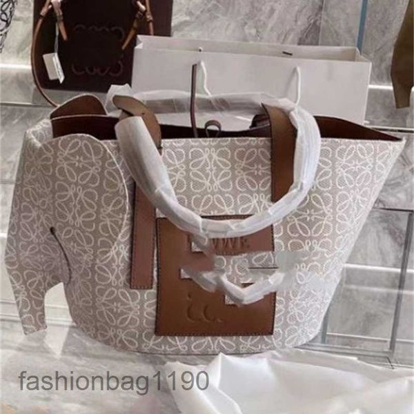 shoulder bag handbags designer loews women 2023 elephant tote fabric large capacity portable shopping jacquard embroidery fju2
shoulder bag handbags designer loews women 2023 elephant tote fabric large capacity portable shopping jacquard embroidery fju2
