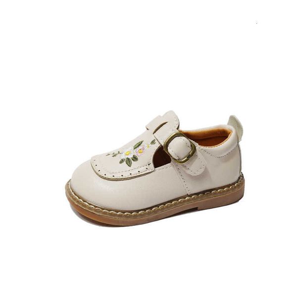 girls' leather shoes chil1en's new type in autumn 2023 baby bean shoes embroidered with national style embroidered small leather s, Black
girls' leather shoes chil1en's new type in autumn 2023 baby bean shoes embroidered with national style embroidered small leather s, Black