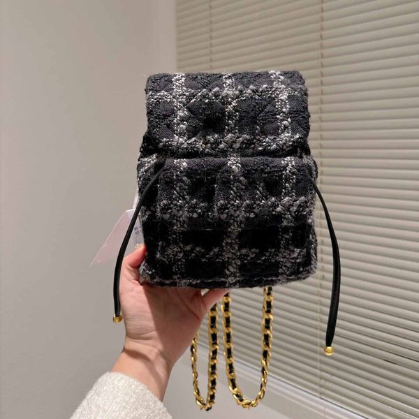 womens woolen shoulder bag black classic designer bag gold hardware diagonal shoulder chain luxury designer handbag card suitcase large capa
womens woolen shoulder bag black classic designer bag gold hardware diagonal shoulder chain luxury designer handbag card suitcase large capa