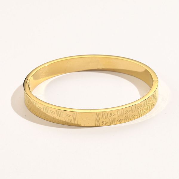 18k gold plated stainless steel bangle bracelets women luxury designer letter mens bracelet jewelry wristband cuff fashion jewelry accessori, Golden;silver
18k gold plated stainless steel bangle bracelets women luxury designer letter mens bracelet jewelry wristband cuff fashion jewelry accessori, Golden;silver