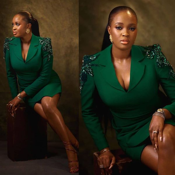 dark green women blazer suit sequins appliques mother of the bride dressing evening party jacket guest wear one piece, Black;red
dark green women blazer suit sequins appliques mother of the bride dressing evening party jacket guest wear one piece, Black;red