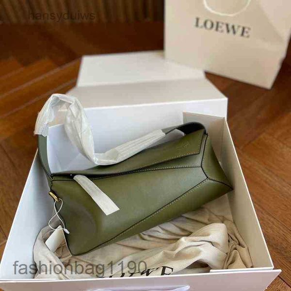 2023 bag designer loews shoulder handbag women bags puzzles trend stitching geometric single underarm leather magic portable large cap ba64
2023 bag designer loews shoulder handbag women bags puzzles trend stitching geometric single underarm leather magic portable large cap ba64