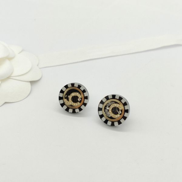 2023 luxury quality charm stud earring with black and diaond in 18k gold plated have box stamp ps3305, Golden
2023 luxury quality charm stud earring with black and diaond in 18k gold plated have box stamp ps3305, Golden