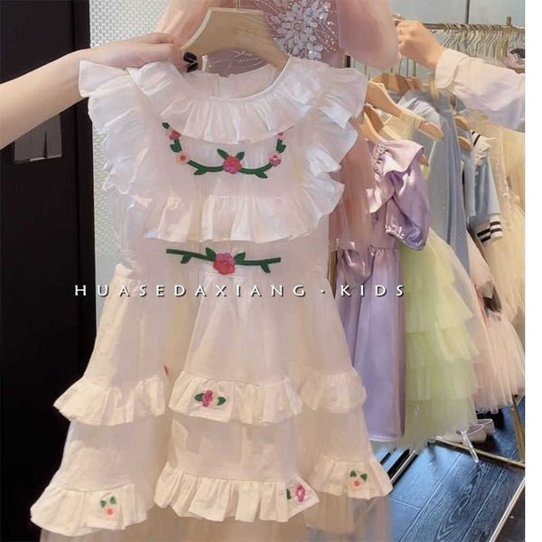 girl's dresses summer white embroidery floral dress lolita child girls casual midi dress children dresses for teens party princess sund, Red;yellow
girl's dresses summer white embroidery floral dress lolita child girls casual midi dress children dresses for teens party princess sund, Red;yellow