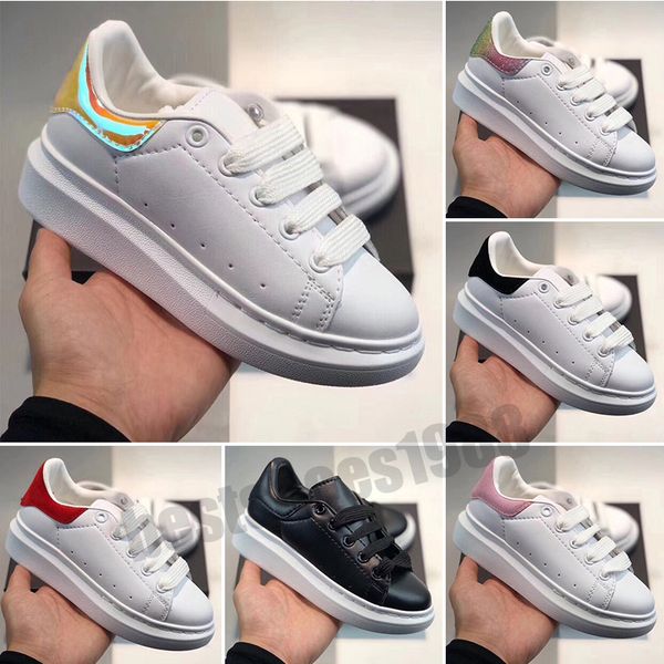 brand designer shoes explosion models color matching heightening board shoe platform sneakers boots kids white sports size 26-35
brand designer shoes explosion models color matching heightening board shoe platform sneakers boots kids white sports size 26-35