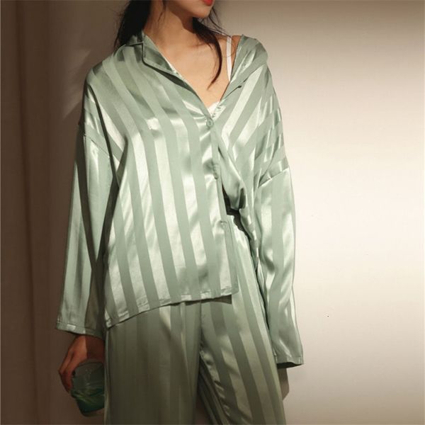 women's sleepwear caiyier big size -5xl women nightwear grid stripe luxury ice silk pajamas set long sleeve soft sleepwear female wint, Black;red
women's sleepwear caiyier big size -5xl women nightwear grid stripe luxury ice silk pajamas set long sleeve soft sleepwear female wint, Black;red