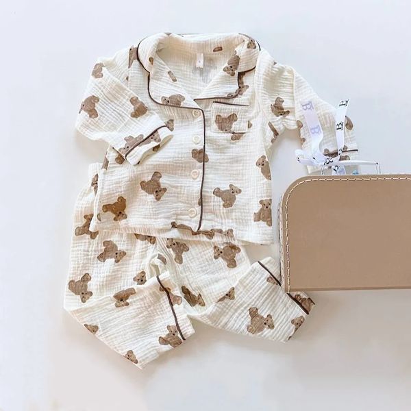 pajamas 1-6y kids pajama sets baby boys grils sleepwear bear printed long sleeve lapel long pants children pajama nighwear 230227, Blue;red
pajamas 1-6y kids pajama sets baby boys grils sleepwear bear printed long sleeve lapel long pants children pajama nighwear 230227, Blue;red