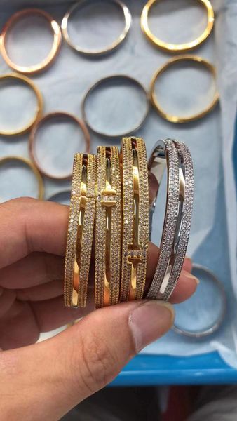 charm bangle bracelets designer gold bracelet for women full drilling bracelet designer fine jewelry femme silver set diamond couple jewlery, Black
charm bangle bracelets designer gold bracelet for women full drilling bracelet designer fine jewelry femme silver set diamond couple jewlery, Black