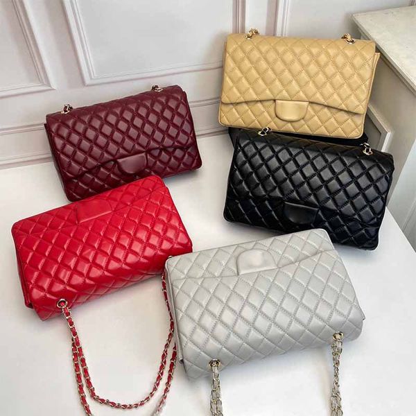luxury designer messenger bag 2023 new women's handbag purse large capacity sheepskin chain hardware tote shoulder bag classic woman wa
luxury designer messenger bag 2023 new women's handbag purse large capacity sheepskin chain hardware tote shoulder bag classic woman wa