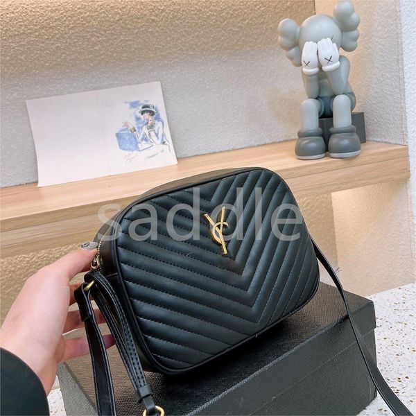 lou quilted leather camera bag single shoulder crossbody bag famous designer brands 2023 vintage small square bag with medium capacity handb
lou quilted leather camera bag single shoulder crossbody bag famous designer brands 2023 vintage small square bag with medium capacity handb