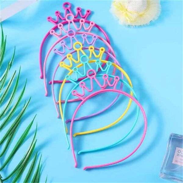 lovely candy color plastic crown headbands children's hair accessories headwear princess sweet hair clip accessories ab570, Silver
lovely candy color plastic crown headbands children's hair accessories headwear princess sweet hair clip accessories ab570, Silver