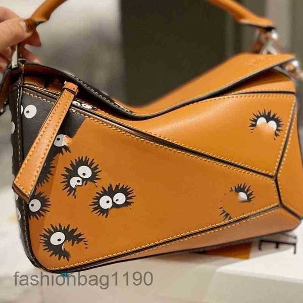 shoulder handbags bags 2023 designer splicing loews leather caramel woman portable single geometric women shoulder bag ou4n
shoulder handbags bags 2023 designer splicing loews leather caramel woman portable single geometric women shoulder bag ou4n