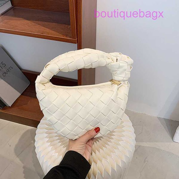 bottegsa genuine jodie bottegs bags online shop net red same woven croissant bag 2023 new underarm hand cloud fashion women's
bottegsa genuine jodie bottegs bags online shop net red same woven croissant bag 2023 new underarm hand cloud fashion women's
