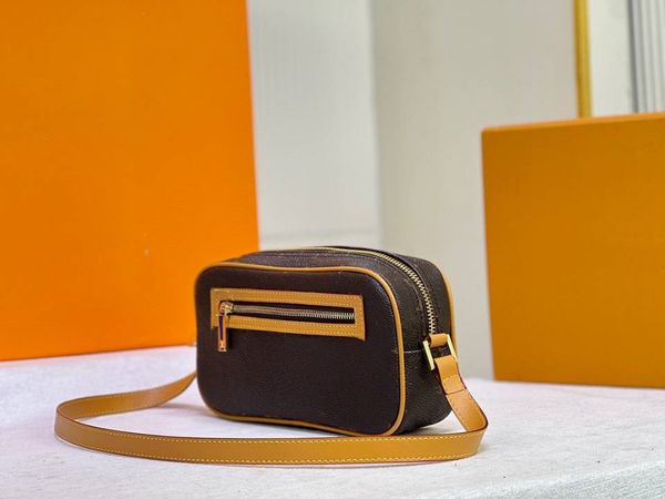 designer luxury wallet cross body bag classic duffle purse shoulder bags vintage handbag strap pouch pochette christmas gift with box m51181, Red;black
designer luxury wallet cross body bag classic duffle purse shoulder bags vintage handbag strap pouch pochette christmas gift with box m51181, Red;black