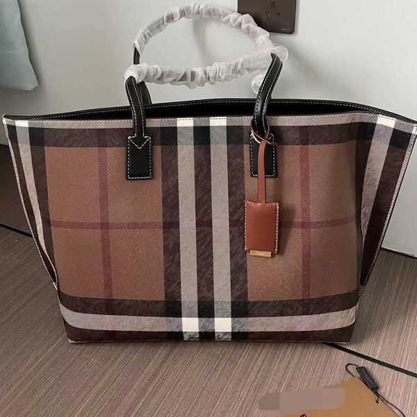 designer luxury burbrerity bags for women brown crossbody handbags vintage burbrery leather wallet paris plaid the totes bag fashion purses
designer luxury burbrerity bags for women brown crossbody handbags vintage burbrery leather wallet paris plaid the totes bag fashion purses