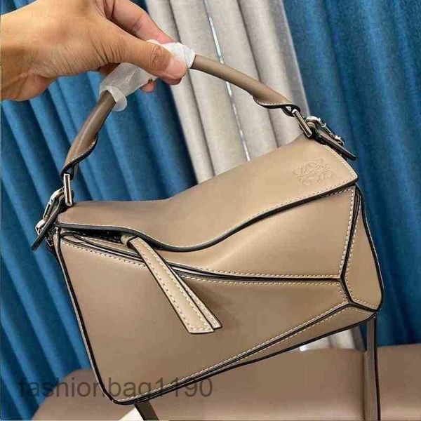 soft woman lingge bag messenger loews leather bags cow leather small geometric splicing designer 2023 hand pillow puzzle xh60 gdhm
soft woman lingge bag messenger loews leather bags cow leather small geometric splicing designer 2023 hand pillow puzzle xh60 gdhm