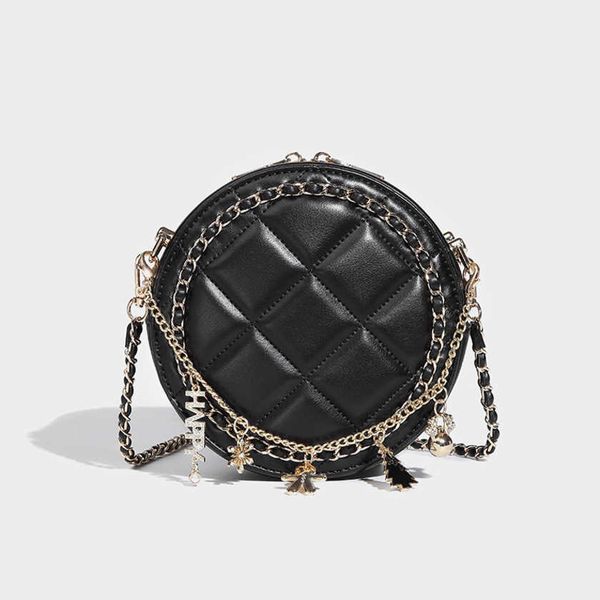 2023 new luxury fashion handbags spring summer round classic rhombus chain versatile red single shoulder messenger bag shoulder tote bags fo
2023 new luxury fashion handbags spring summer round classic rhombus chain versatile red single shoulder messenger bag shoulder tote bags fo