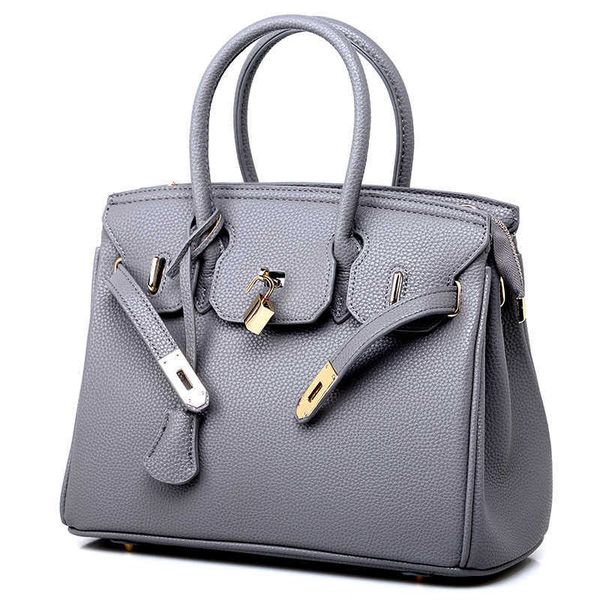 handbag designer herms birkins bag litchi pattern women's portable shoulder messenger trend
handbag designer herms birkins bag litchi pattern women's portable shoulder messenger trend
