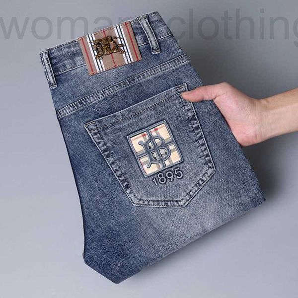 men's jeans designer 2023 new jeans men's light luxury korean version thin elastic small foot slimming brand wear q075, Blue
men's jeans designer 2023 new jeans men's light luxury korean version thin elastic small foot slimming brand wear q075, Blue