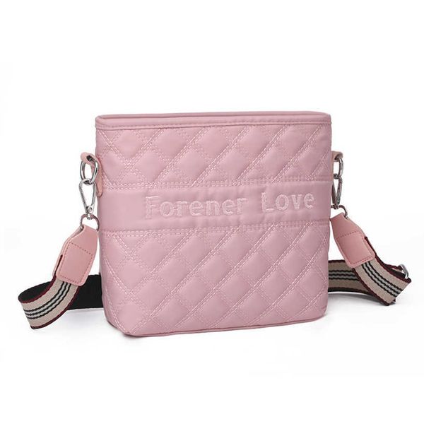 luxury designer 2023 new ladies bags women's rhombus embroidery small square casual bucket single shoulder diagonal bag fashion crossbo
luxury designer 2023 new ladies bags women's rhombus embroidery small square casual bucket single shoulder diagonal bag fashion crossbo