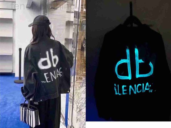 men's jackets designer super high-quality i inkjet luminous letter printing water wash couple jeans jacket 0kyo, Black;brown
men's jackets designer super high-quality i inkjet luminous letter printing water wash couple jeans jacket 0kyo, Black;brown
