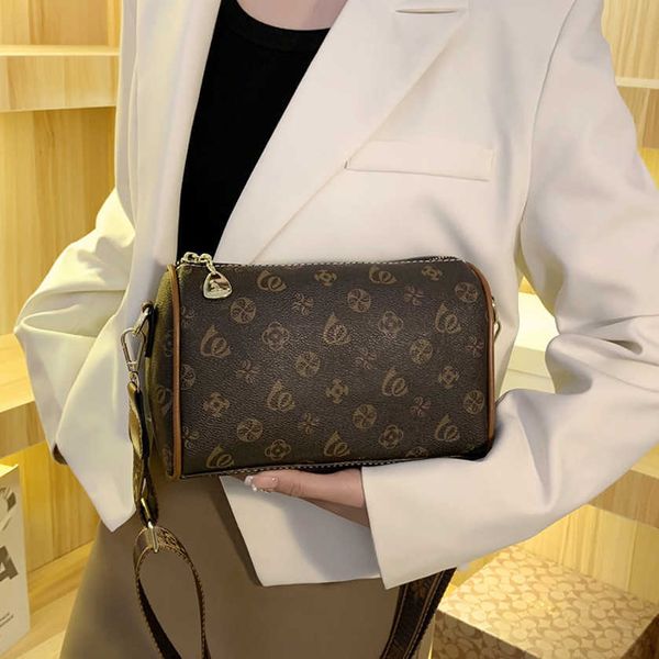 2023 new luxury fashion handbags small design simple bucket korean style women's crossbody bags shoulder tote bags for women
2023 new luxury fashion handbags small design simple bucket korean style women's crossbody bags shoulder tote bags for women