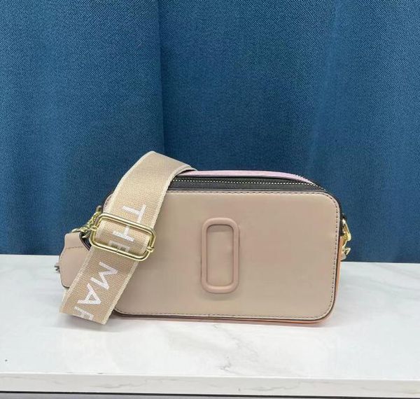 designer fashion bag handbag famous totes marc snapscamera small crossbody purse women shoulder bags messenger cross body r2301206, Red;black
designer fashion bag handbag famous totes marc snapscamera small crossbody purse women shoulder bags messenger cross body r2301206, Red;black