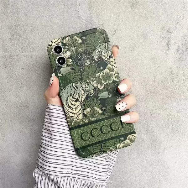 tiger forest luxury designer mobile phone cases for iphone 13 pro max 12pro 11promax 11 xsmax classic letter brand shockproof phones
tiger forest luxury designer mobile phone cases for iphone 13 pro max 12pro 11promax 11 xsmax classic letter brand shockproof phones