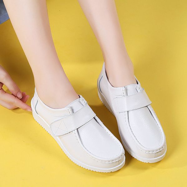 dress shoes women's shoes autumn winter cotton warm and comfortable peas casual plus velvet flat nurse driving mother 230227, Black
dress shoes women's shoes autumn winter cotton warm and comfortable peas casual plus velvet flat nurse driving mother 230227, Black