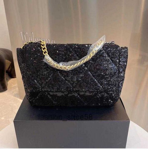 messenger bags flap chain crossbody shoulder bags designer handbag chain bag clutch flap totes wallet check velour thread purse double lette
messenger bags flap chain crossbody shoulder bags designer handbag chain bag clutch flap totes wallet check velour thread purse double lette