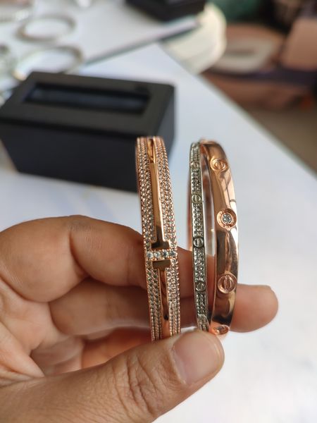 gold charm silver torque bangle tennis love bracelet real jewelry for women men link chains designer couple fashion party bracelets gifts pa, Black
gold charm silver torque bangle tennis love bracelet real jewelry for women men link chains designer couple fashion party bracelets gifts pa, Black