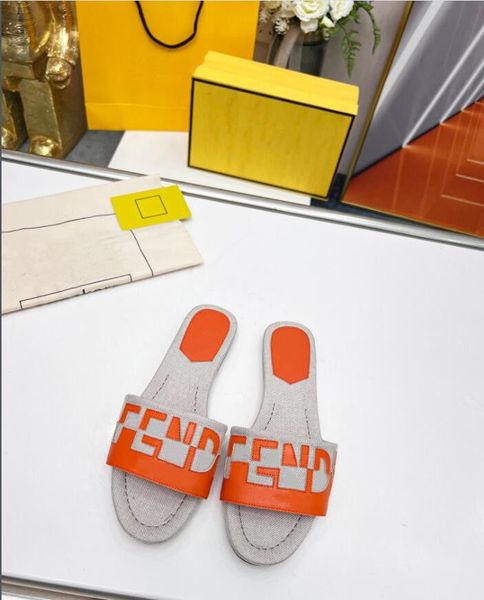 designer luxurys slippers fendyity black withe slides women banded flats sandals leather baguette pattern ladies letter beach flip flops 4yo
designer luxurys slippers fendyity black withe slides women banded flats sandals leather baguette pattern ladies letter beach flip flops 4yo