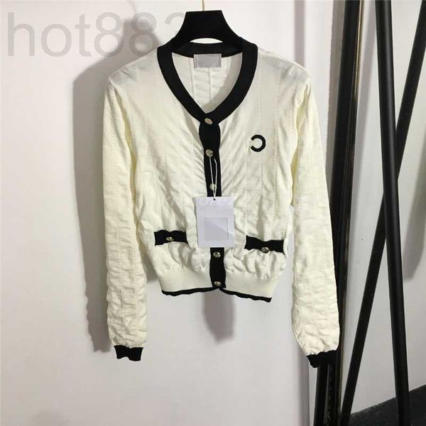 women's sweaters designer women wool knits with letter embroidery girls milan runway folds crop shirt high end long sleeve akf0, White;black
women's sweaters designer women wool knits with letter embroidery girls milan runway folds crop shirt high end long sleeve akf0, White;black