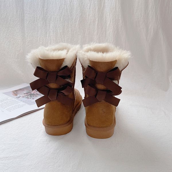 boots women snow real wool winter warm genuine sheepskin leather natural fur nonslip 3444 230227, Black
boots women snow real wool winter warm genuine sheepskin leather natural fur nonslip 3444 230227, Black