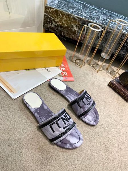 black luxurys slippers fendyity withe designer slides women banded flats sandals leather baguette pattern ladies letter beach flip flops 6uq
black luxurys slippers fendyity withe designer slides women banded flats sandals leather baguette pattern ladies letter beach flip flops 6uq