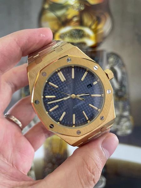 men's watch wholesale luxury automatic mechanical watch gold stainless steel blue dial sapphire glass, Slivery;brown
men's watch wholesale luxury automatic mechanical watch gold stainless steel blue dial sapphire glass, Slivery;brown