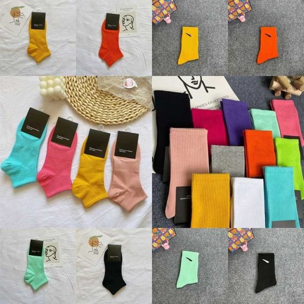fashion mens socks women cotton all-match classic ankle letter breathable black and white football basketball sports sock 14, Black;white
fashion mens socks women cotton all-match classic ankle letter breathable black and white football basketball sports sock 14, Black;white