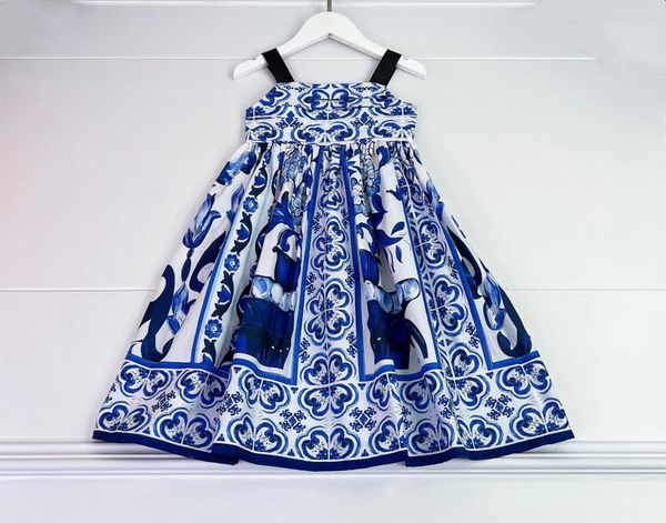 2023 children's clothing fashion girls dress latest fashion flower print patchwork dress, Red;yellow
2023 children's clothing fashion girls dress latest fashion flower print patchwork dress, Red;yellow