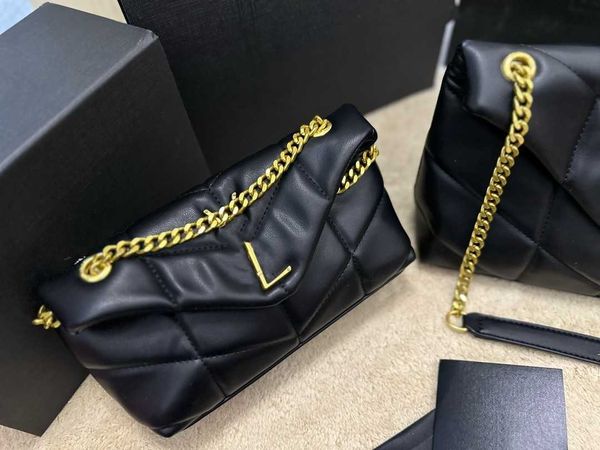 luxury brand designer bags handbag shoulder crossbody bag tote bag new fashion texture shoulder strap multifunctional portable messenger bag
luxury brand designer bags handbag shoulder crossbody bag tote bag new fashion texture shoulder strap multifunctional portable messenger bag