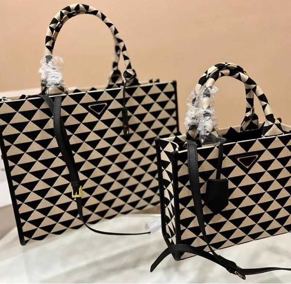 tote bags designer handbags luxury brands single shoulder bag classic women crossbody handbag designer bag tote bag
tote bags designer handbags luxury brands single shoulder bag classic women crossbody handbag designer bag tote bag