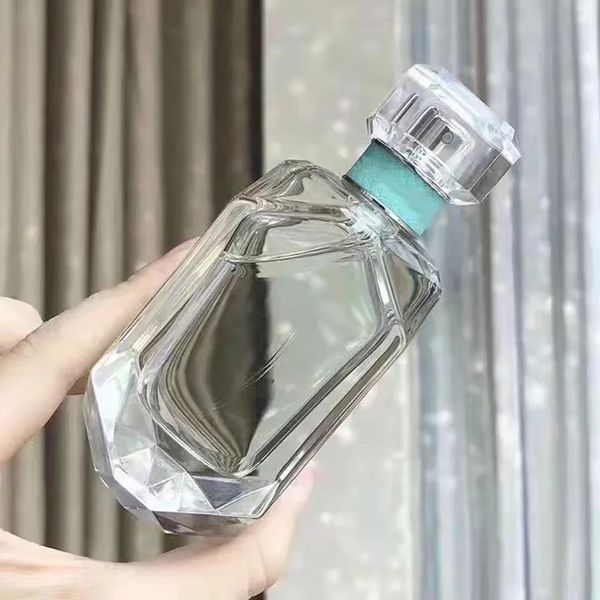 perfume for women elegant charming eau de parfum 75ml fragrance spray good smell frosted bottle fragrance edp smell ship
perfume for women elegant charming eau de parfum 75ml fragrance spray good smell frosted bottle fragrance edp smell ship