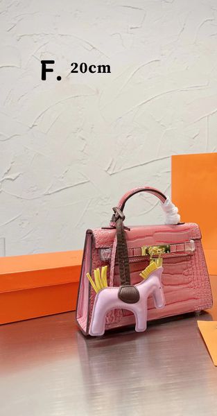 23s bags shoulder designer tote women lock bag silver chain gold buckle handbag cross body alligator pattern leather bag letter hardware qu
23s bags shoulder designer tote women lock bag silver chain gold buckle handbag cross body alligator pattern leather bag letter hardware qu