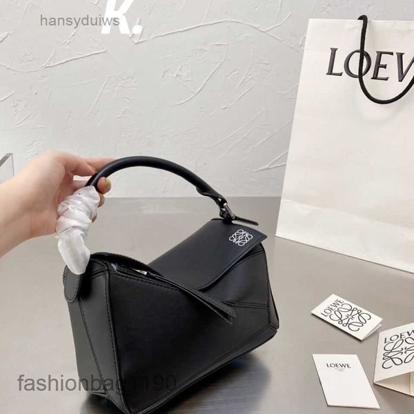puzzles bag loews handbag shoulder designer 2023 women cowhide leather color geometric puzzle portable messenger one cap t72r
puzzles bag loews handbag shoulder designer 2023 women cowhide leather color geometric puzzle portable messenger one cap t72r