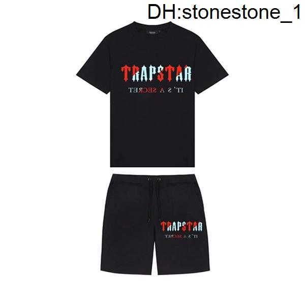 22ss new 9 colors trapstar mens t shirt and short london street fashion brand suit casual sport shirts neck collar without label 32p1c, White;black
22ss new 9 colors trapstar mens t shirt and short london street fashion brand suit casual sport shirts neck collar without label 32p1c, White;black
