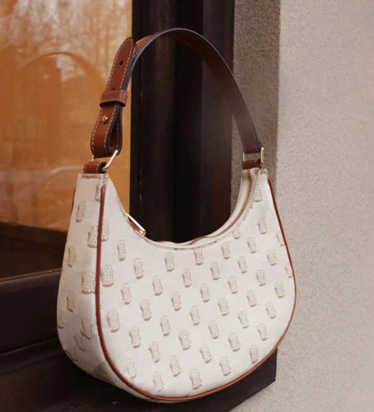 fashion 5a quality crossbody bags tote underarm bag genuine leather printed pattern ava triomphe evening hangbag travel luxury designer
fashion 5a quality crossbody bags tote underarm bag genuine leather printed pattern ava triomphe evening hangbag travel luxury designer