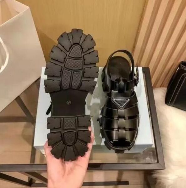 women designer sandals foam rubber sandal fashion luxury platform slides brand triangle metal slippers retro beach loafers round toe sandal, Black
women designer sandals foam rubber sandal fashion luxury platform slides brand triangle metal slippers retro beach loafers round toe sandal, Black