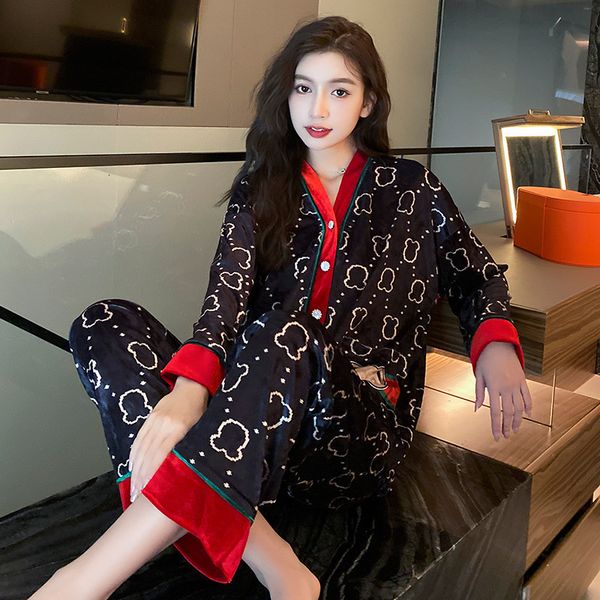 womens sleepwear qsrocio pajamas set velvet luxury cute bear print casual homewear fashion v neck nightwear pyjama femme petite 230227, Black;red
womens sleepwear qsrocio pajamas set velvet luxury cute bear print casual homewear fashion v neck nightwear pyjama femme petite 230227, Black;red