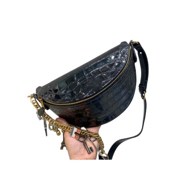 luxurys designers bag women handbag crossbody bag shoulder lady wallet simple versatile metal letter leather solid handbags style
luxurys designers bag women handbag crossbody bag shoulder lady wallet simple versatile metal letter leather solid handbags style