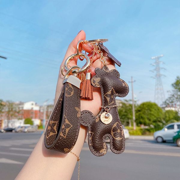 keychains designer leather keychain online celebrity flower giraffe keychain creative pu leather deer bag pendant female car key accessories, Silver
keychains designer leather keychain online celebrity flower giraffe keychain creative pu leather deer bag pendant female car key accessories, Silver