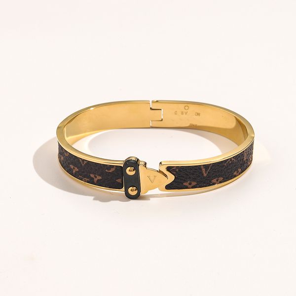 18k gold plated bracelets mens bangle designer letter jewelry stainless steel wristband cuff wedding lovers gift jewelry classic style coupl, Black
18k gold plated bracelets mens bangle designer letter jewelry stainless steel wristband cuff wedding lovers gift jewelry classic style coupl, Black